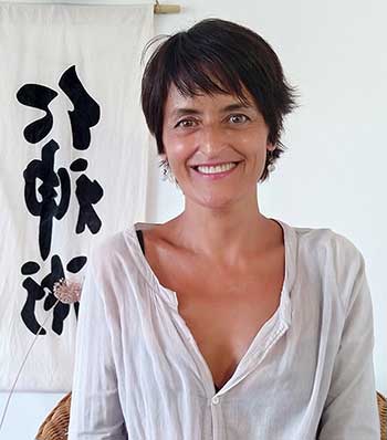 Beatriz Belda Dorado : Terapeuta acreditada e Instructora de Jin Shin Jyutsu Auto-ayuda